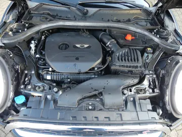 Car image 42