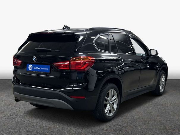 BMW X1 sDrive18i Advantage 103 kW image number 3