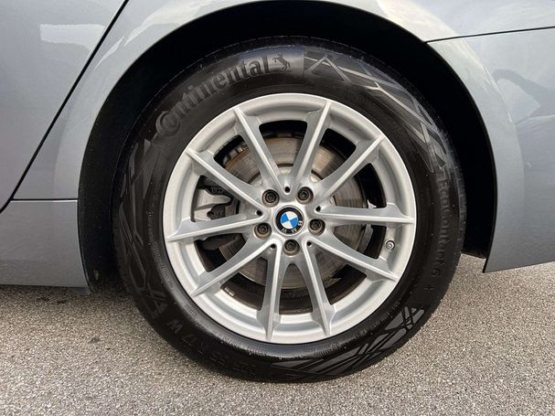 BMW 520d Touring xDrive 140 kW image number 8