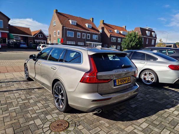 Volvo V60 B3 R 120 kW image number 3