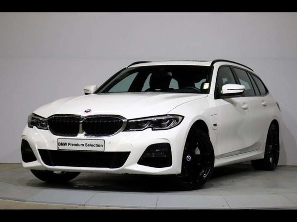 BMW 330e Touring M Sport 215 kW image number 1