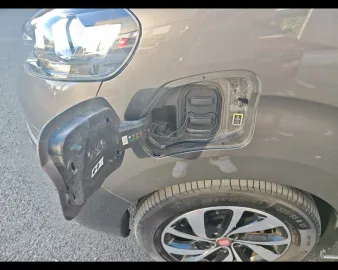 Car image 37