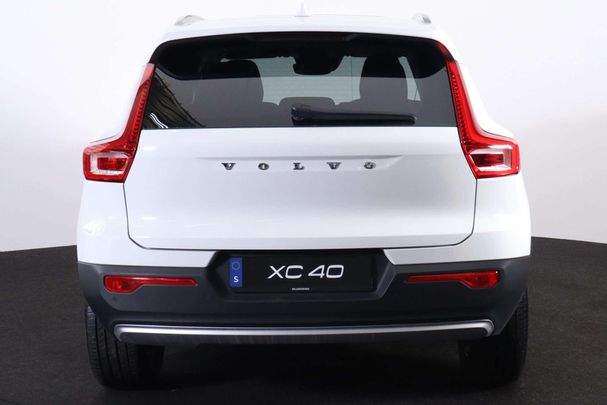 Volvo XC40 Recharge T4 155 kW image number 4