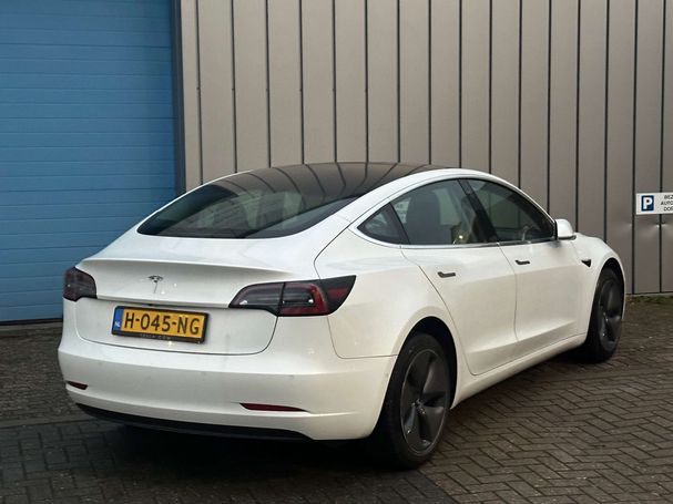 Tesla Model 3 60 Plus 175 kW image number 14