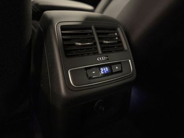 Car image 34