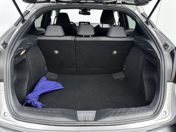 Car image 33