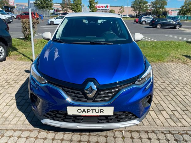 Renault Captur TCe 90 Equilibre 67 kW image number 2