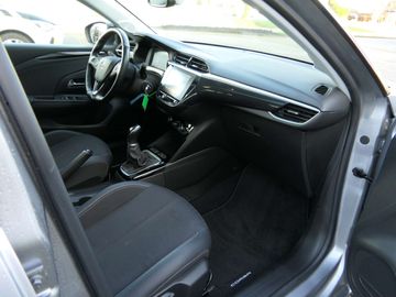 Car image 15