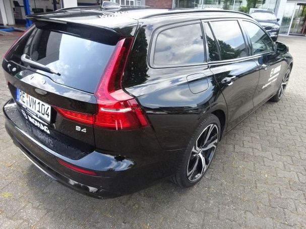 Volvo V60 B4 Plus 145 kW image number 3