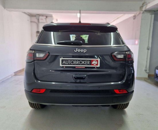 Jeep Compass Limited 96 kW image number 4