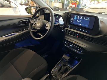 Car image 10