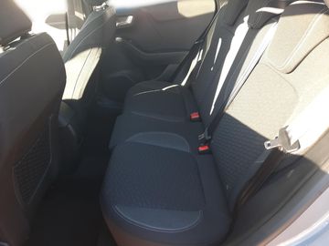 Car image 30