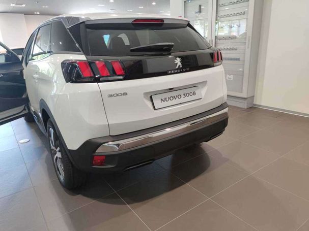 Peugeot 3008 BlueHDi 130 S&S EAT8 Allure 96 kW image number 4