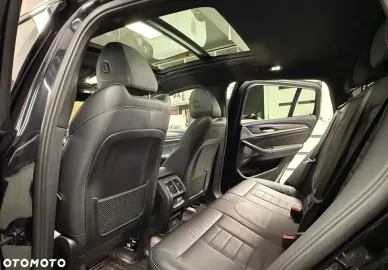 Car image 39