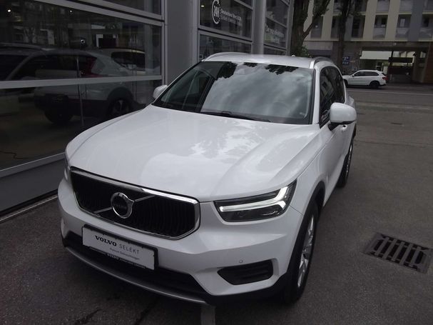 Volvo XC40 Momentum 120 kW image number 1