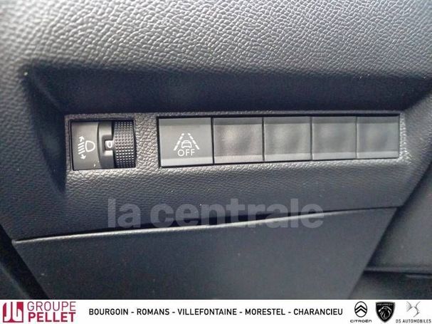 Peugeot 2008 96 kW image number 9