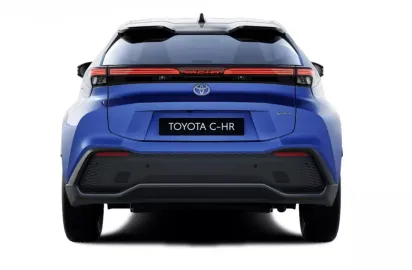 Car image 4