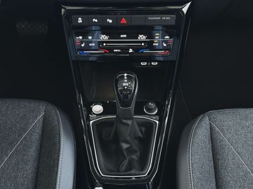 Car image 28