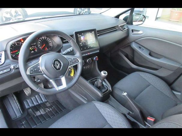 Renault Clio TCe Zen 66 kW image number 8