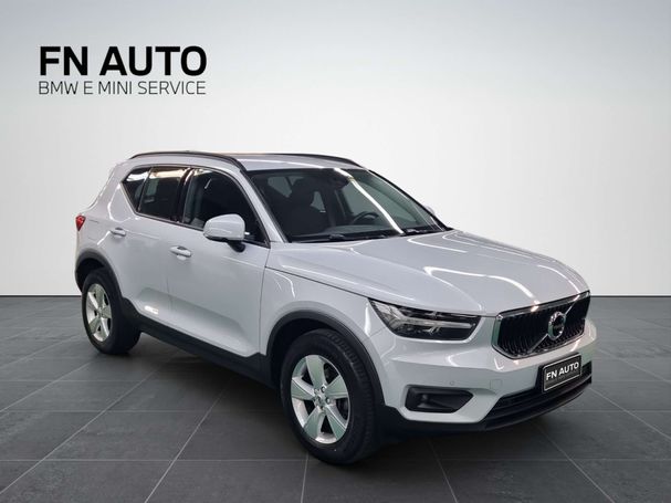 Volvo XC40 D3 Geartronic Momentum 110 kW image number 8