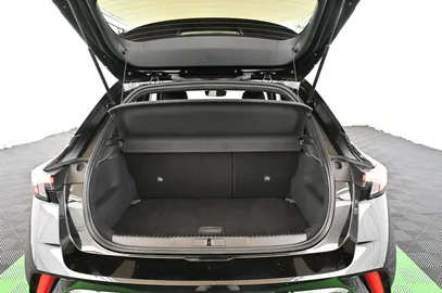 Car image 35
