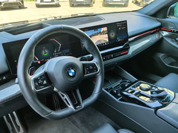 BMW 520i 140 kW image number 13