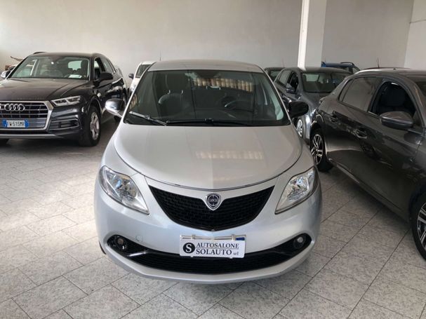 Lancia Ypsilon 51 kW image number 3