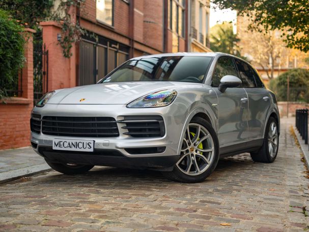 Porsche Cayenne E-Hybrid 250 kW image number 1