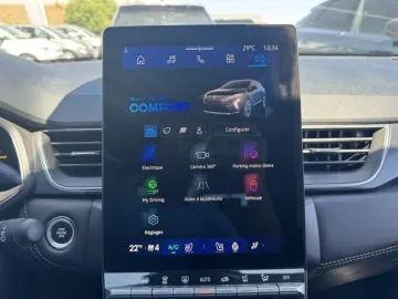 Car image 20
