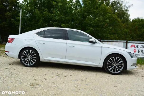 Skoda Superb 2.0 TDI DSG L&K 140 kW image number 10