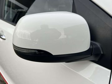 Car image 31