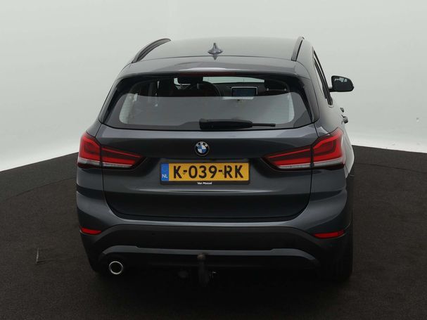 BMW X1 sDrive18i 103 kW image number 4