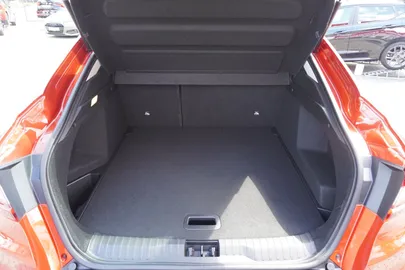 Car image 35