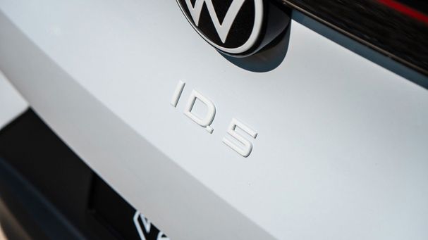 Volkswagen ID.5 150 kW image number 22