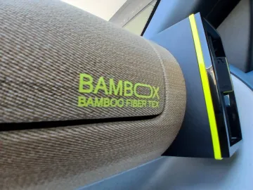 Car image 42