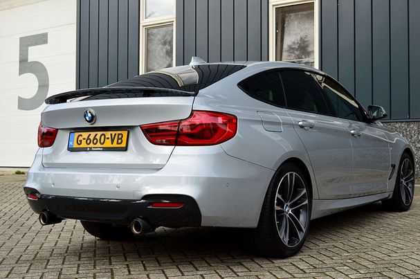 BMW 320i Gran Turismo 135 kW image number 2