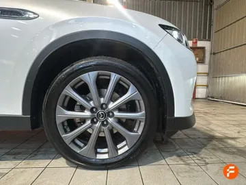 Car image 35