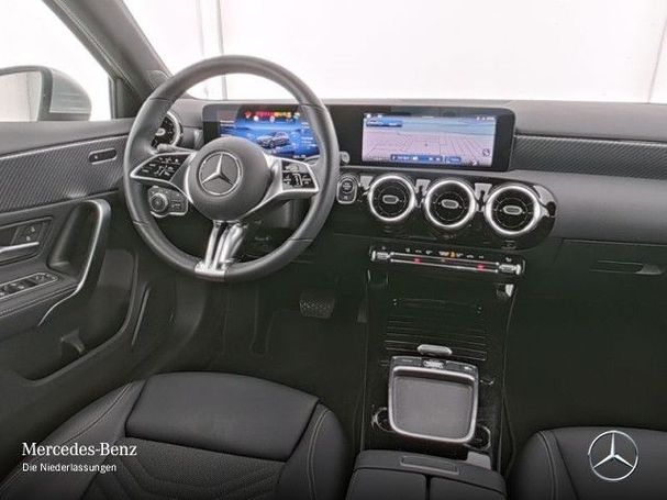 Mercedes-Benz A 180 100 kW image number 6