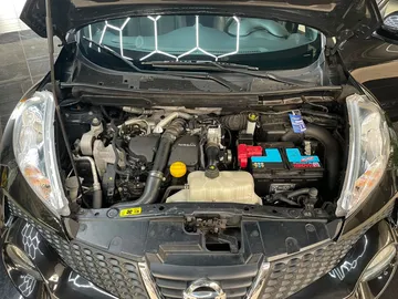 Car image 31