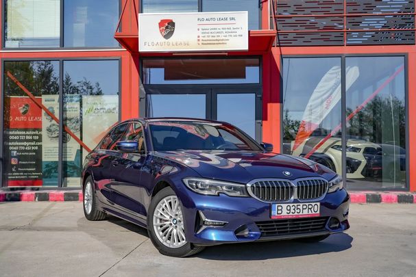 BMW 330i 190 kW image number 2