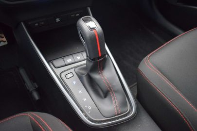 Car image 23