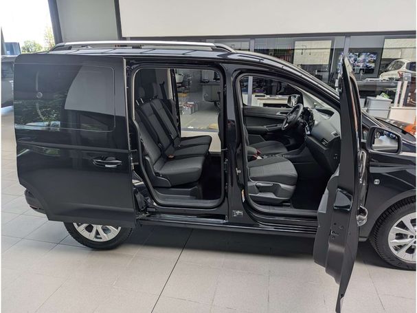 Ford Tourneo Connect 1.5 EcoBoost Titanium 85 kW image number 5