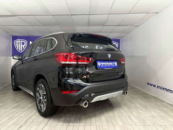 BMW X1 sDrive18d xLine 110 kW image number 5