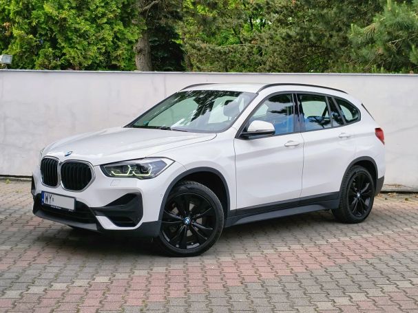 BMW X1 xDrive 103 kW image number 1