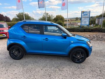 Car image 16
