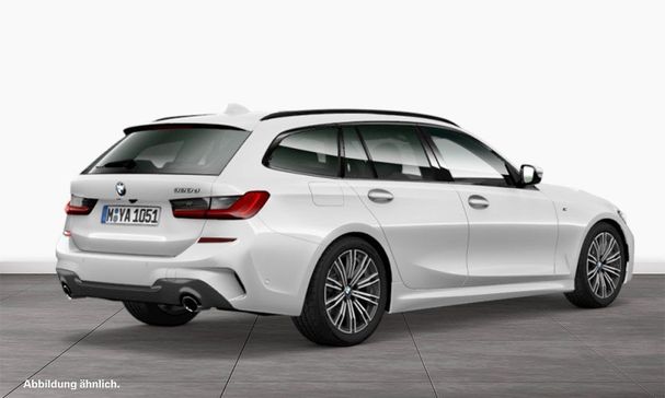 BMW 320d Touring M Sport 140 kW image number 2