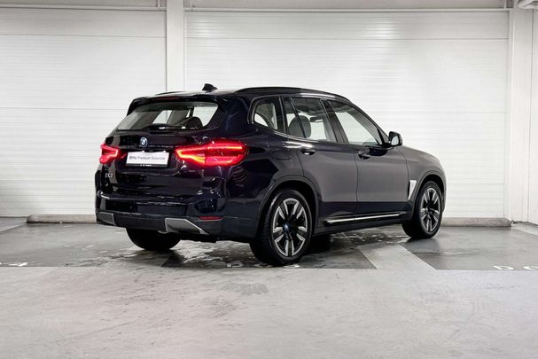 BMW iX3 80 kWh 210 kW image number 3