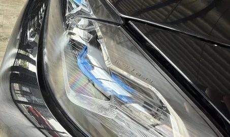 Car image 29