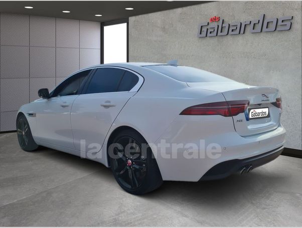 Jaguar XE 150 kW image number 17