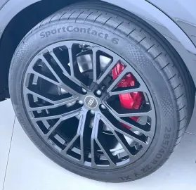 Car image 43